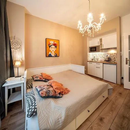 Studio Apartment - Tower Petrin Prague Exterior photo